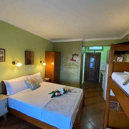 Villa Doxa Sarti Buitenkant foto
