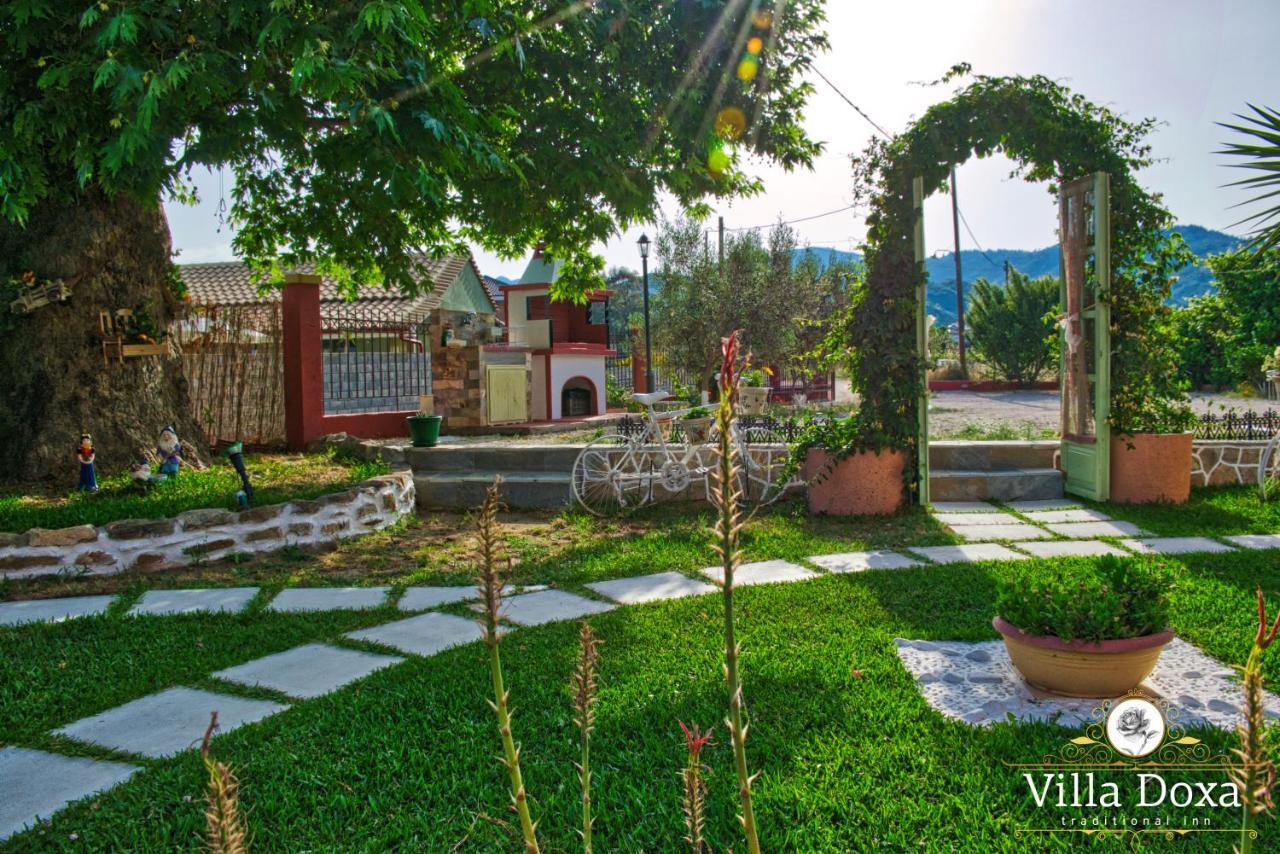 Villa Doxa Sarti Buitenkant foto